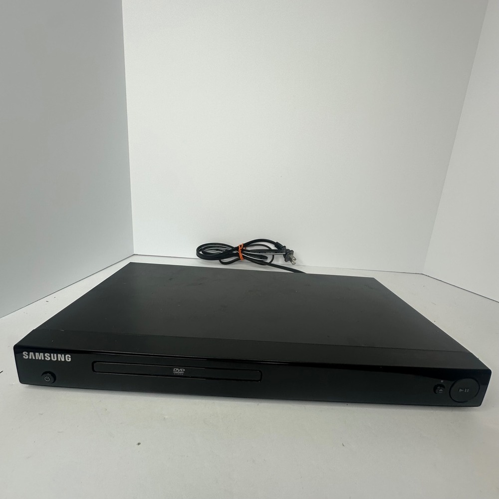 Samsung DVD-P190 Digital Video Disc Player Black Tested No Remote